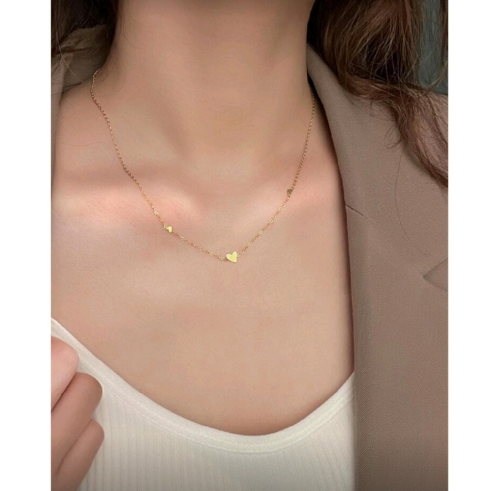 NEW! Delicate Three Hearts Dainty Chain Gold Necklace